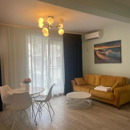 Ini Apartment Alezzi ナボダリ エクステリア 写真
