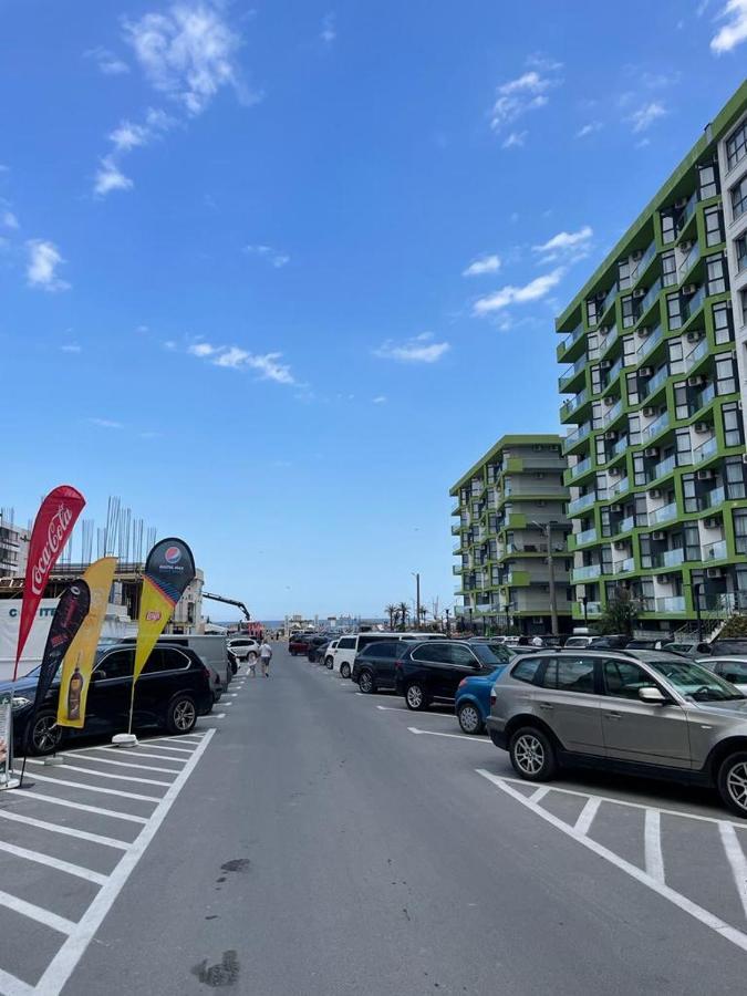 Ini Apartment Alezzi ナボダリ エクステリア 写真